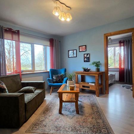 Parka Apartamenti Кулдига Экстерьер фото